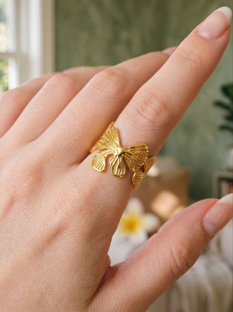 Ginkgo Leaf Ring 