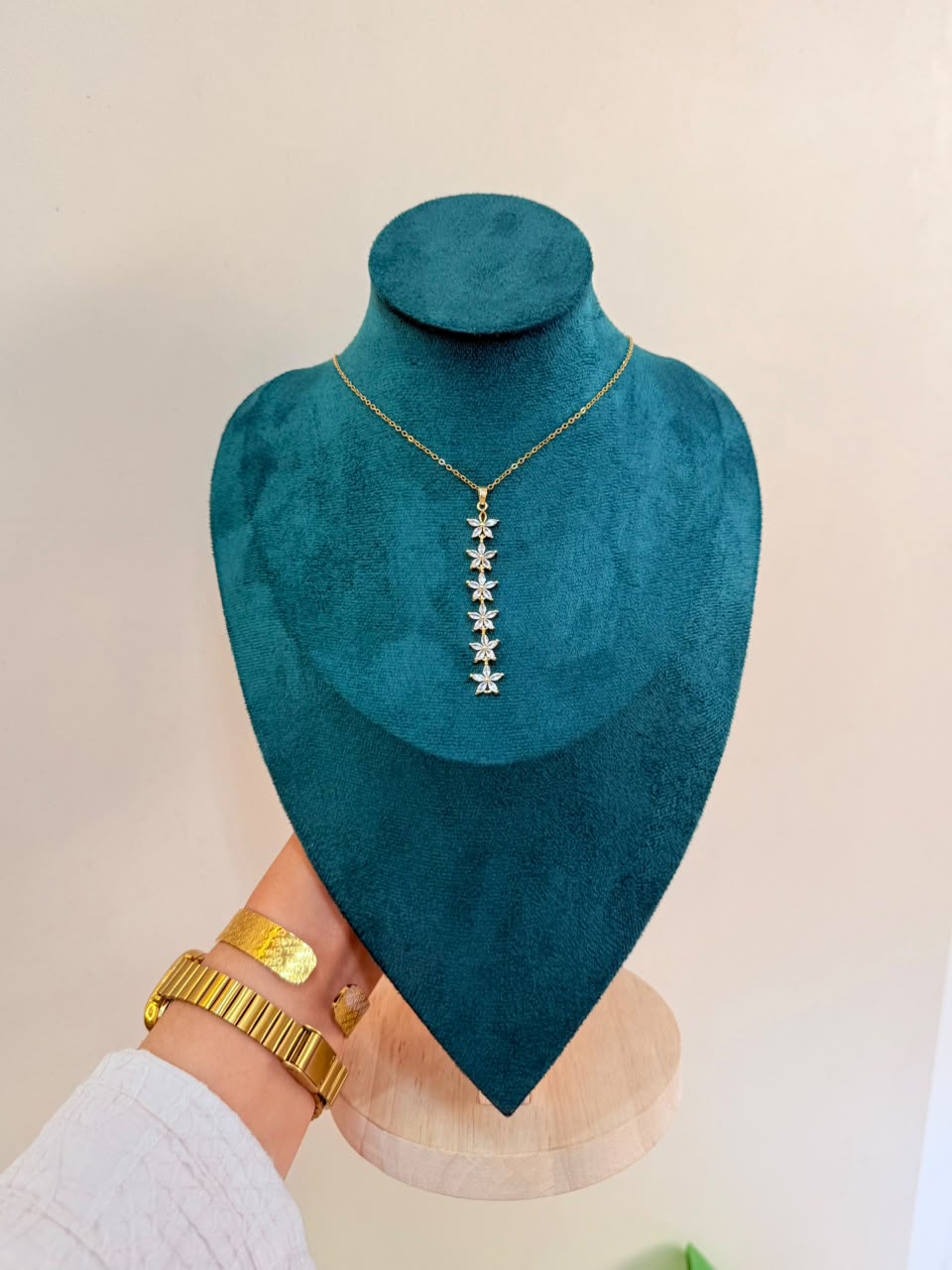 Gold Star Flower Necklace