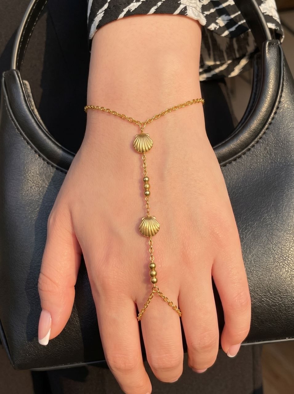 Gold Shell Hand Chain