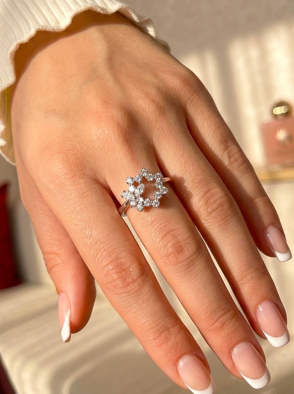 Star Circle Ring