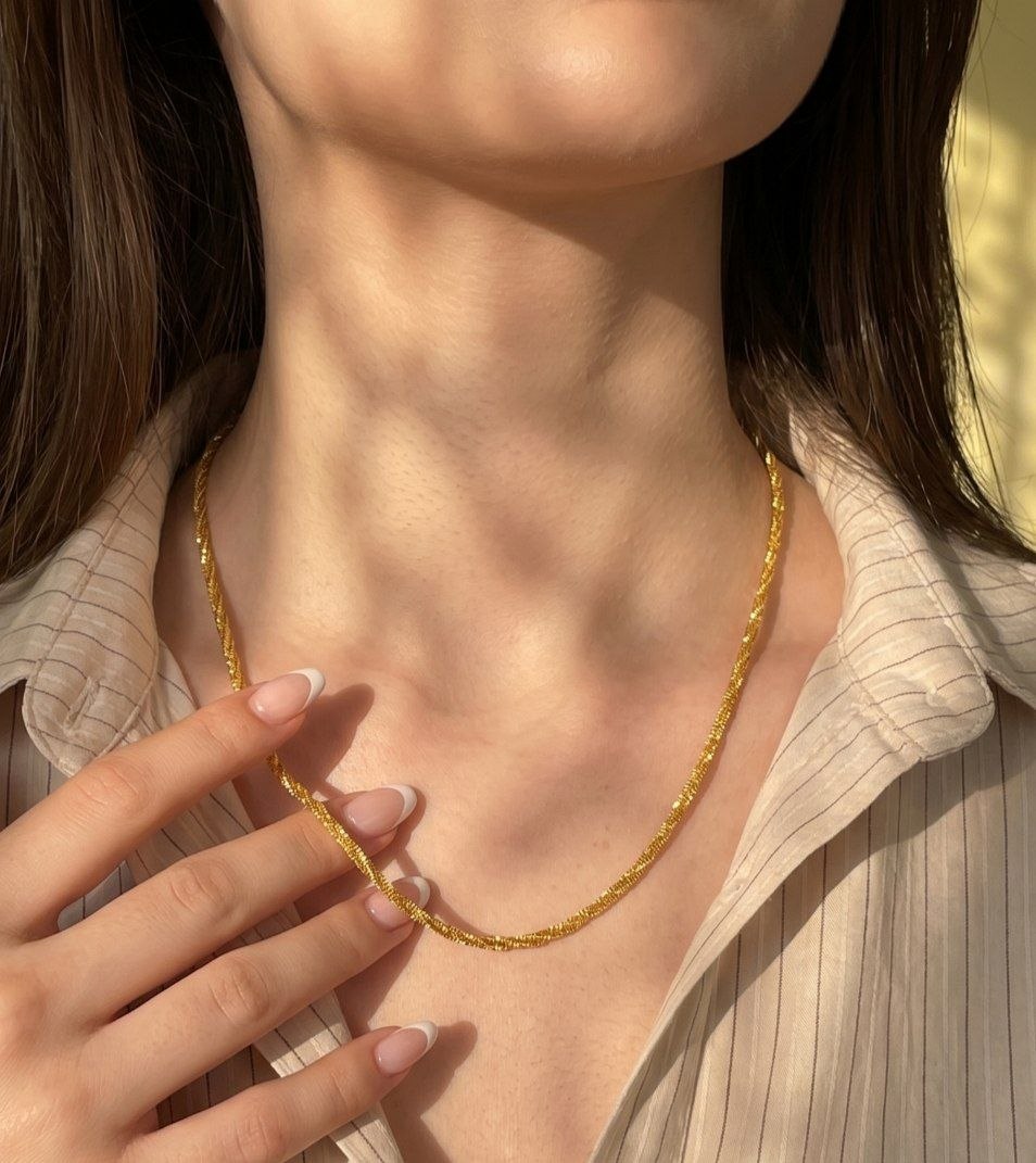 Twisted Necklace