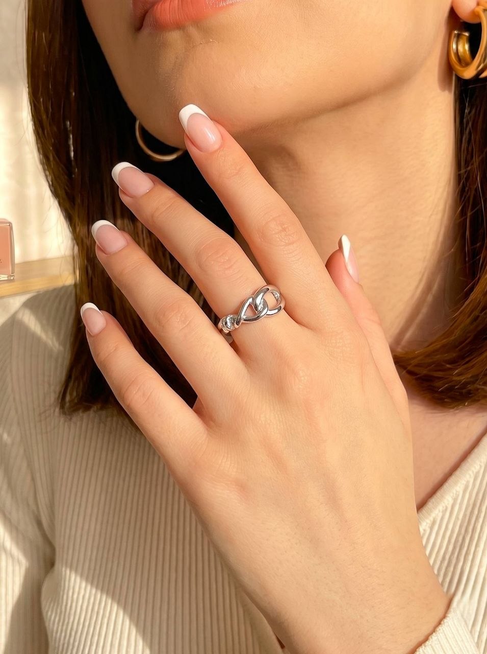 Double Loop Ring