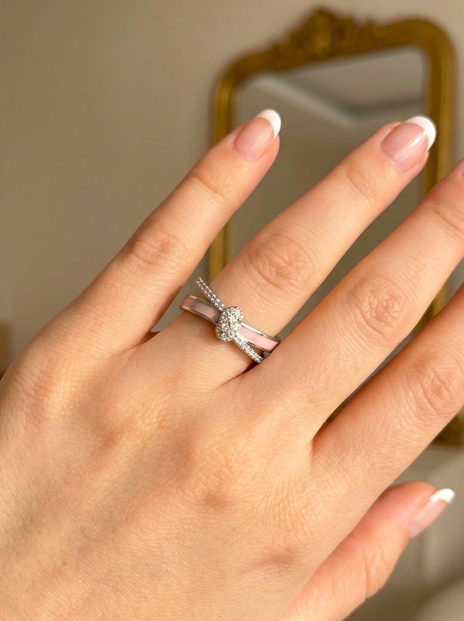 Knot Ring