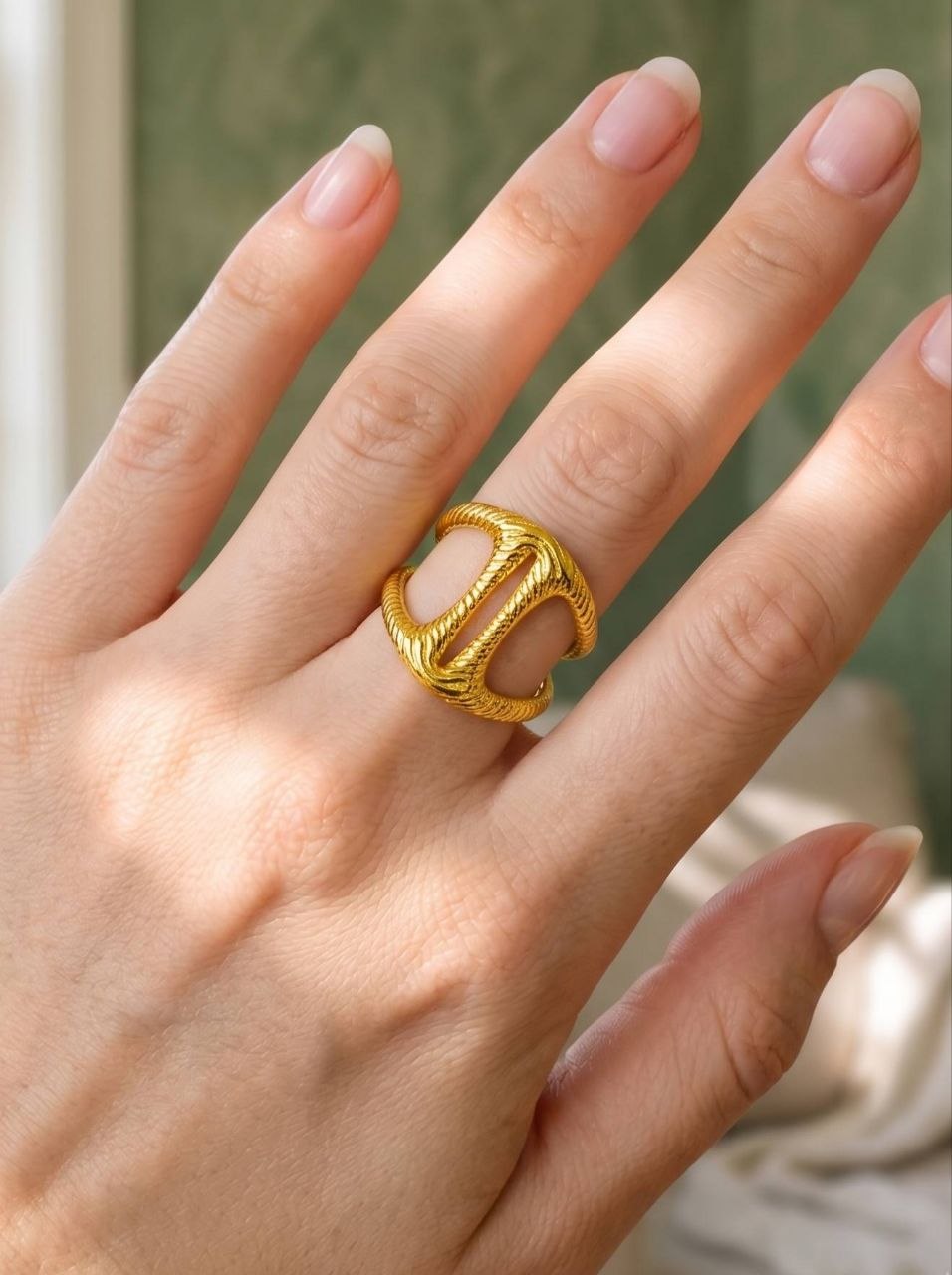 Petal Band Ring